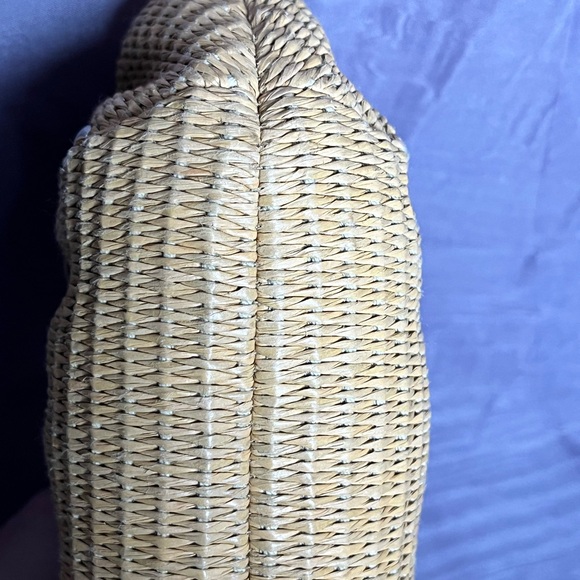 Coach Natalie Tea Rose Straw Kisslock Clutch Wristlet - Picture 10 of 13